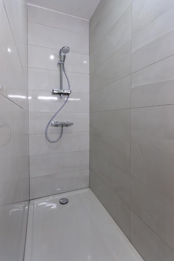 Le 04-Gregimmo-Appart'Hotel Montbéliard Екстериор снимка